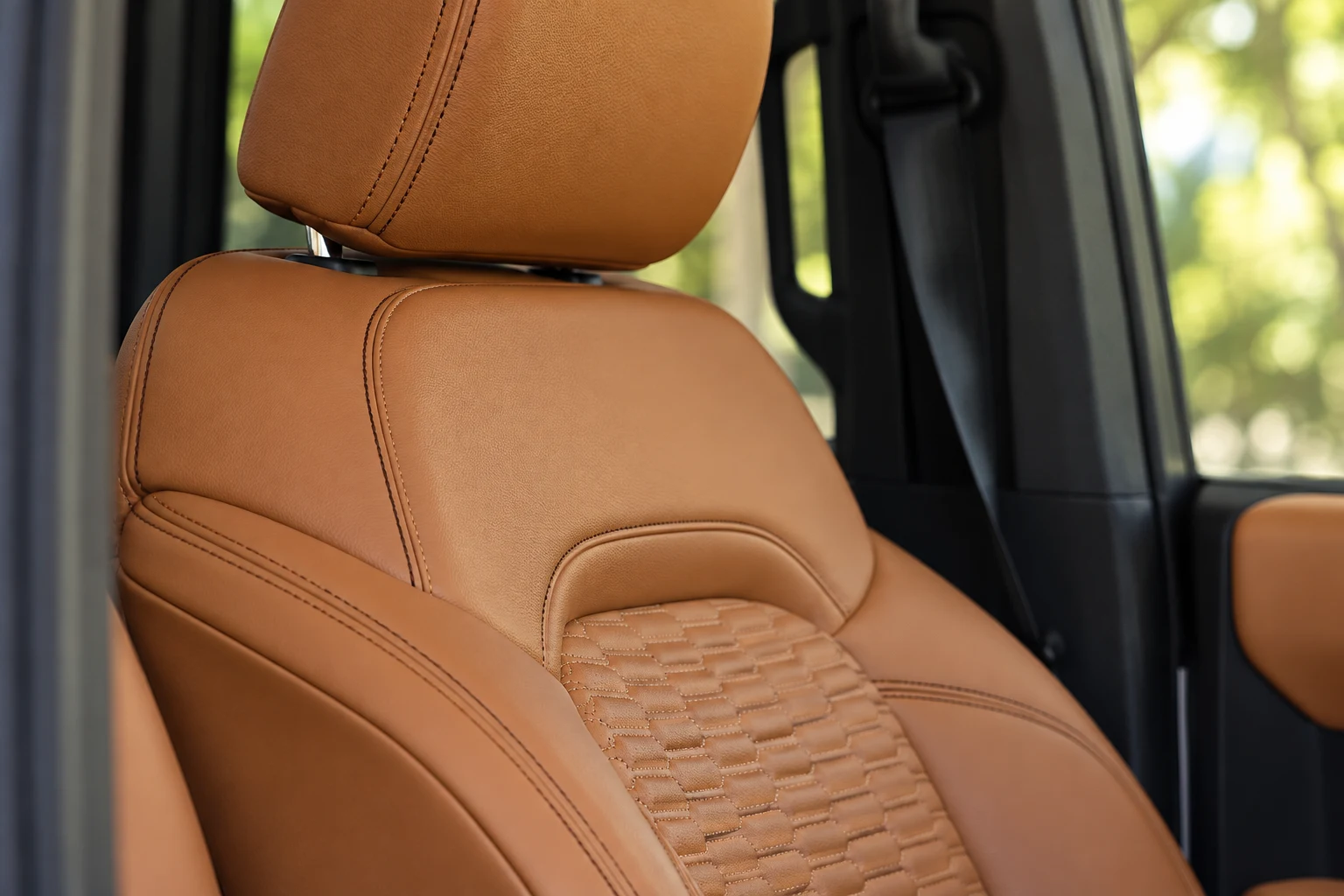 Front-seat detailing — Custom Bronco